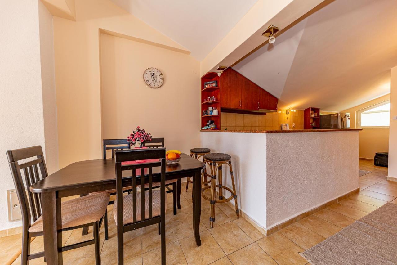 Apartment Knezevic Petrovac Ngoại thất bức ảnh