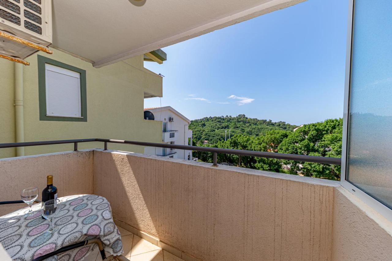 Apartment Knezevic Petrovac Ngoại thất bức ảnh