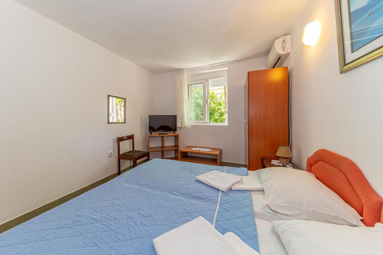 Apartment Knezevic Petrovac Ngoại thất bức ảnh