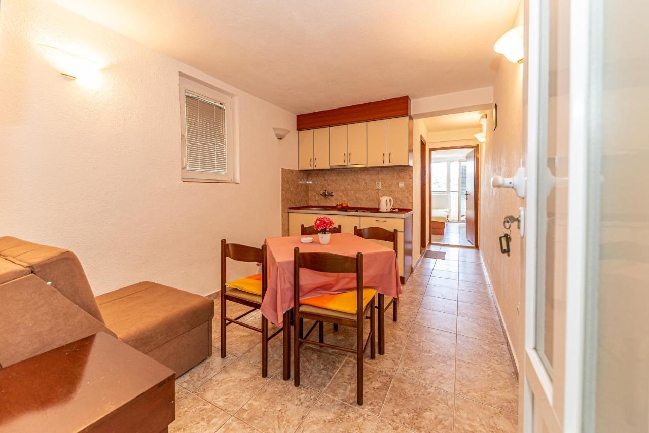 Apartment Knezevic Petrovac Ngoại thất bức ảnh